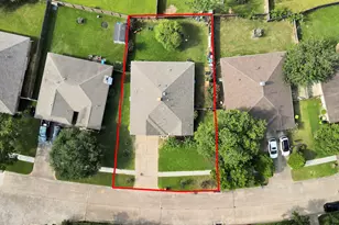 2455 Edgedale Dr, Missouri City, TX 77489 - Photo 2