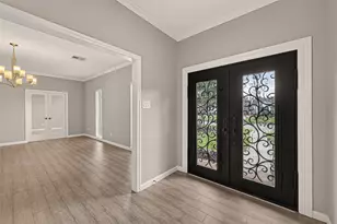 5007 Forest Nook Ct, Houston, TX 77018 - Photo 8