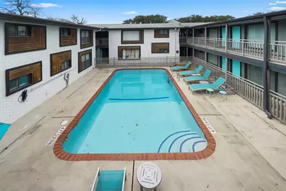 311 Hawthorne Street #1, Houston, TX 77006 - Photo 18