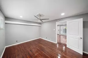 311 Hawthorne St, Houston, TX 77006 - Photo 12