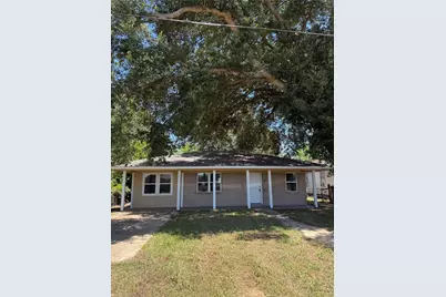 413 3rd Street, Van Vleck, TX 77482 - Photo 1