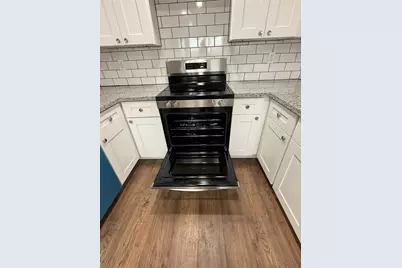 413 3rd Street, Van Vleck, TX 77482 - Photo 12