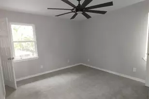 413 3rd St, Van Vleck, TX 77482 - Photo 14