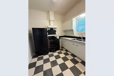 1214 14th Street, Galveston, TX 77550 - Photo 8
