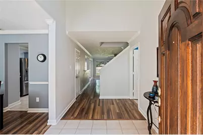 5708 Montclair Hill Lane, Rosharon, TX 77583 - Photo 4