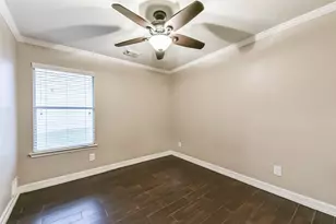 2102 Pickwick Pines Dr Ct, Humble, TX 77396 - Photo 34