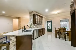 2102 Pickwick Pines Dr Ct, Humble, TX 77396 - Photo 16