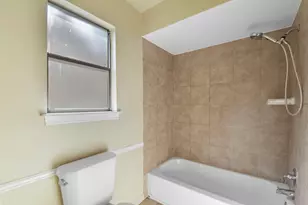 2730 Blue Glen Ln, Houston, TX 77073 - Photo 36