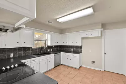 2730 Blue Glen Lane, Houston, TX 77073 - Photo 16