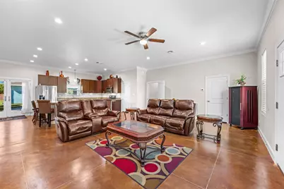 5712 Mentor Drive, Texas City, TX 77591 - Photo 4