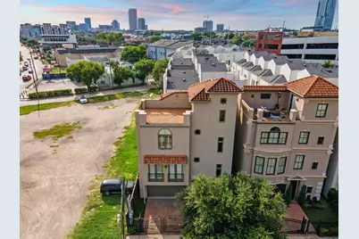 2006 Helena Street, Houston, TX 77002 - Photo 4