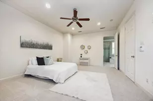 2006 Helena St, Houston, TX 77002 - Photo 16