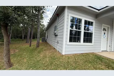 10428 Royal Adrian Drive, Conroe, TX 77303 - Photo 4