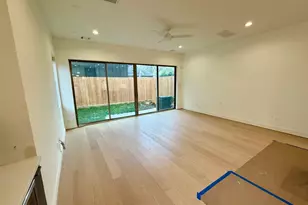 2630 Peckham St, Houston, TX 77098 - Photo 8