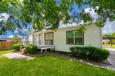 2636 Lone Oak Road, Houston, TX 77093 - Photo 2