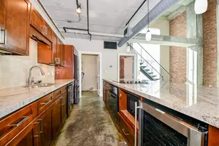 2000 Bagby St, Houston, TX 77002 - Photo 14