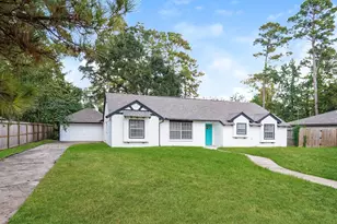 1910 Indian Shores Rd, Crosby, TX 77532 - Photo 2