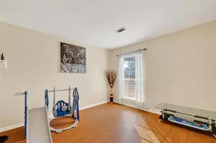 9634 Windswept Ln, Houston, TX 77063 - Photo 30