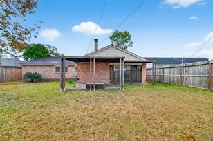 9634 Windswept Ln, Houston, TX 77063 - Photo 34