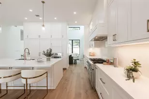 7006 Schiller St, Houston, TX 77055 - Photo 8