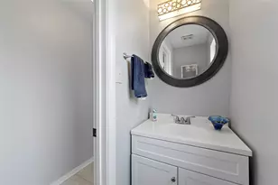 1402 Osborne Dr, Friendswood, TX 77546 - Photo 18