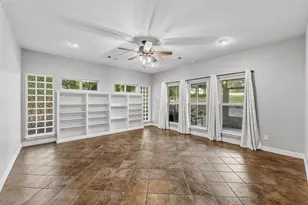 501 Cherry Hills Dr, Huntsville, TX 77340 - Photo 14