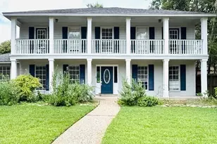 1026 Cragmore Dr, Seabrook, TX 77586 - Photo 1