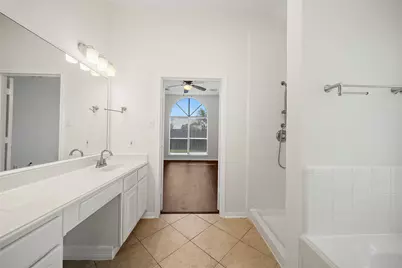 3122 Glen Cullen Lane, Pearland, TX 77584 - Photo 8