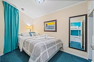 6102 Seawall Blvd, Galveston, TX 77551 - Photo 10