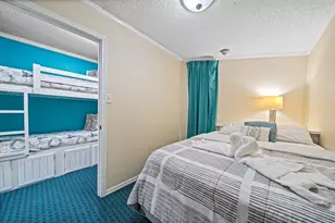 6102 Seawall Blvd, Galveston, TX 77551 - Photo 12