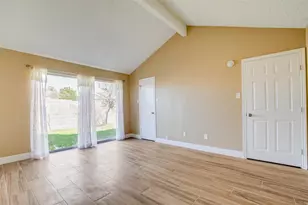 11840 Spring Grove Dr, Houston, TX 77099 - Photo 16
