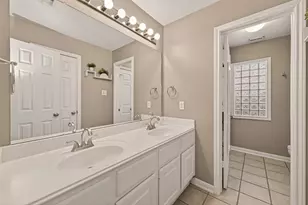 5335 Fairdale Ln, Houston, TX 77056 - Photo 34