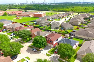2210 Mountain Ranch Dr, Houston, TX 77049 - Photo 34