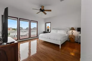 3905 Isla Del Sol, Galveston, TX 77554 - Photo 16