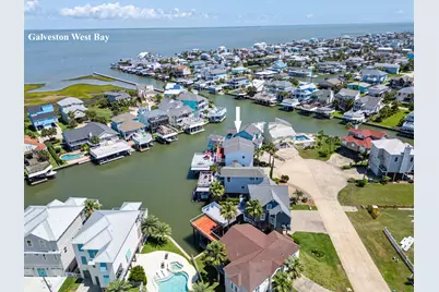 3905 Isla Del Sol, Galveston, TX 77554 - Photo 2