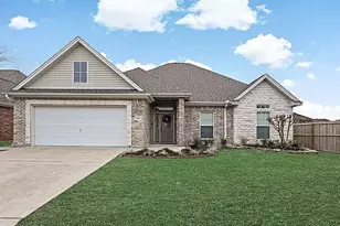 2465 Sunflower Ln, Beaumont, TX 77713 - Photo 1