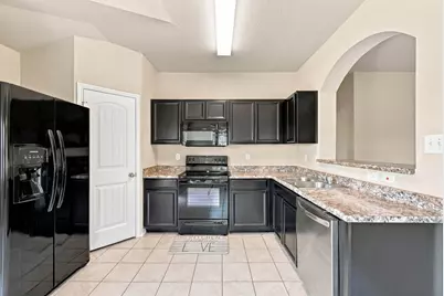 1525 Birmingham Drive, Seguin, TX 78155 - Photo 4