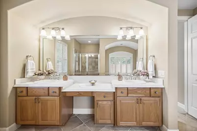 7703 Silver Pond Drive, Sugar Land, TX 77479 - Photo 20