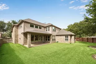 7703 Silver Pond Dr, Sugar Land, TX 77479 - Photo 36