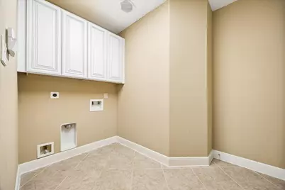 7703 Silver Pond Drive, Sugar Land, TX 77479 - Photo 32
