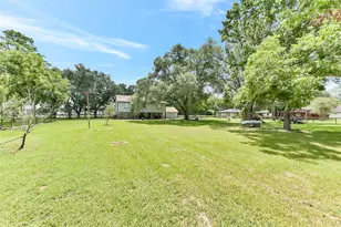 4190 County Rd 145, Alvin, TX 77511 - Photo 26