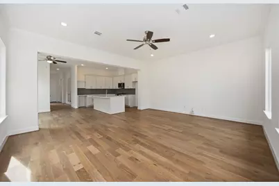 1125 E 24th Street, Houston, TX 77009 - Photo 8