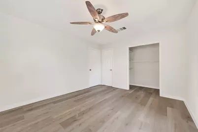 815 Brooks Avenue, Rosenberg, TX 77471 - Photo 36