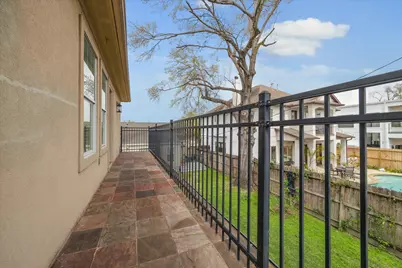 2229 Portsmouth Street, Houston, TX 77098 - Photo 26