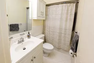 2601 Bellefontaine St, Houston, TX 77025 - Photo 4