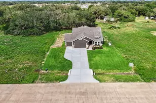 16 Cattle Dr, Bay City, TX 77414 - Photo 32