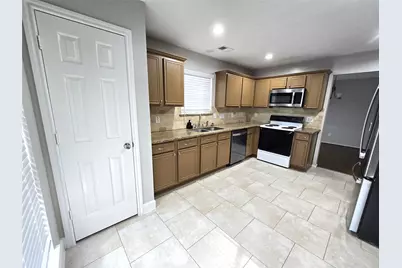 18611 Timber Twist Drive, Humble, TX 77346 - Photo 6