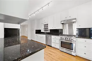 2915 Quenby Ave, West University Place, TX 77005 - Photo 2