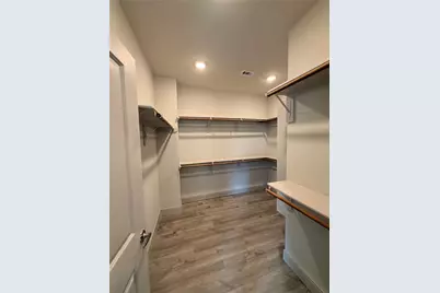 130 Flamingo Bight S, Baytown, TX 77523 - Photo 6