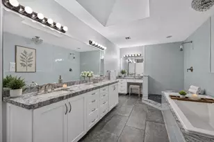 758 W 42nd St, Houston, TX 77018 - Photo 20